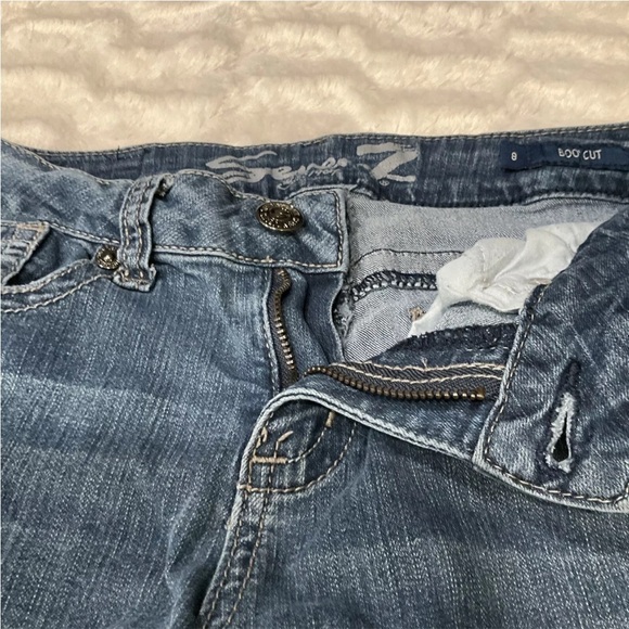 7 Seven Women Boot Cut Jeans Embroidered Pockets Size 8 - Picture 6 of 11
